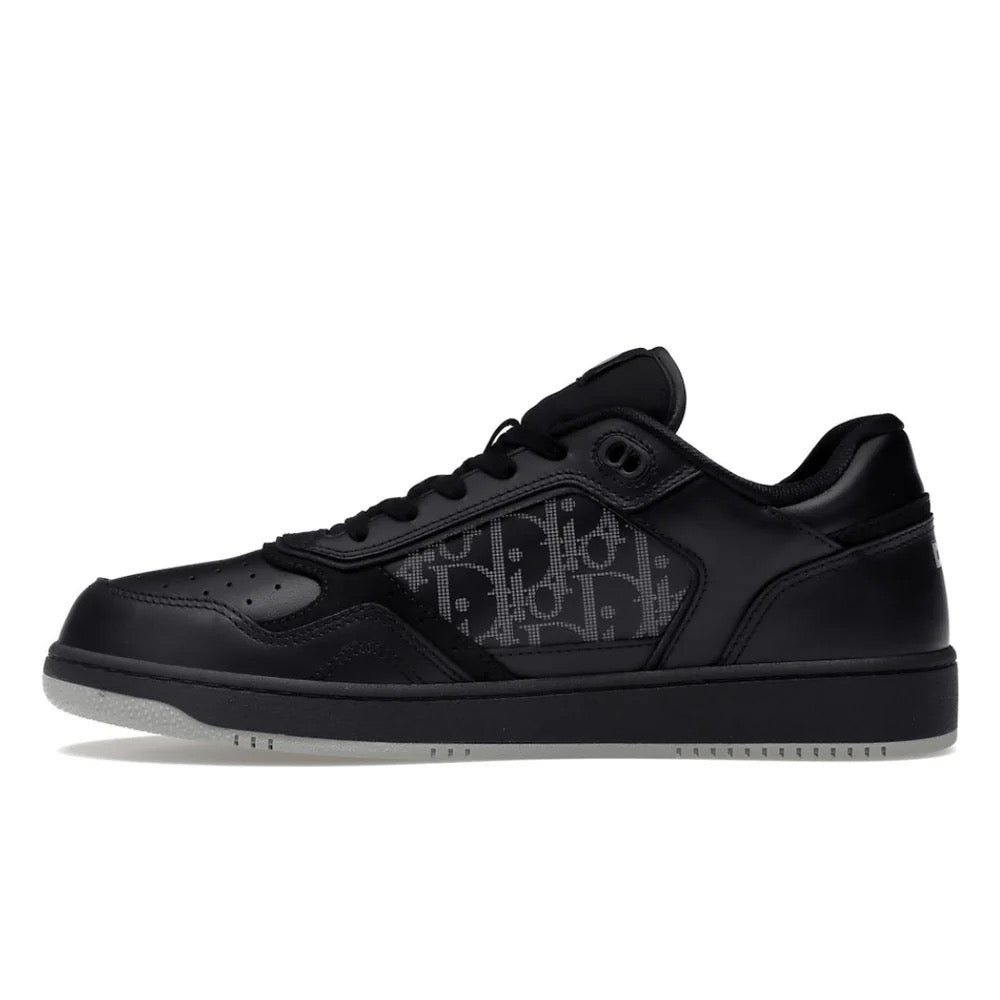 "B27" Low Sneaker